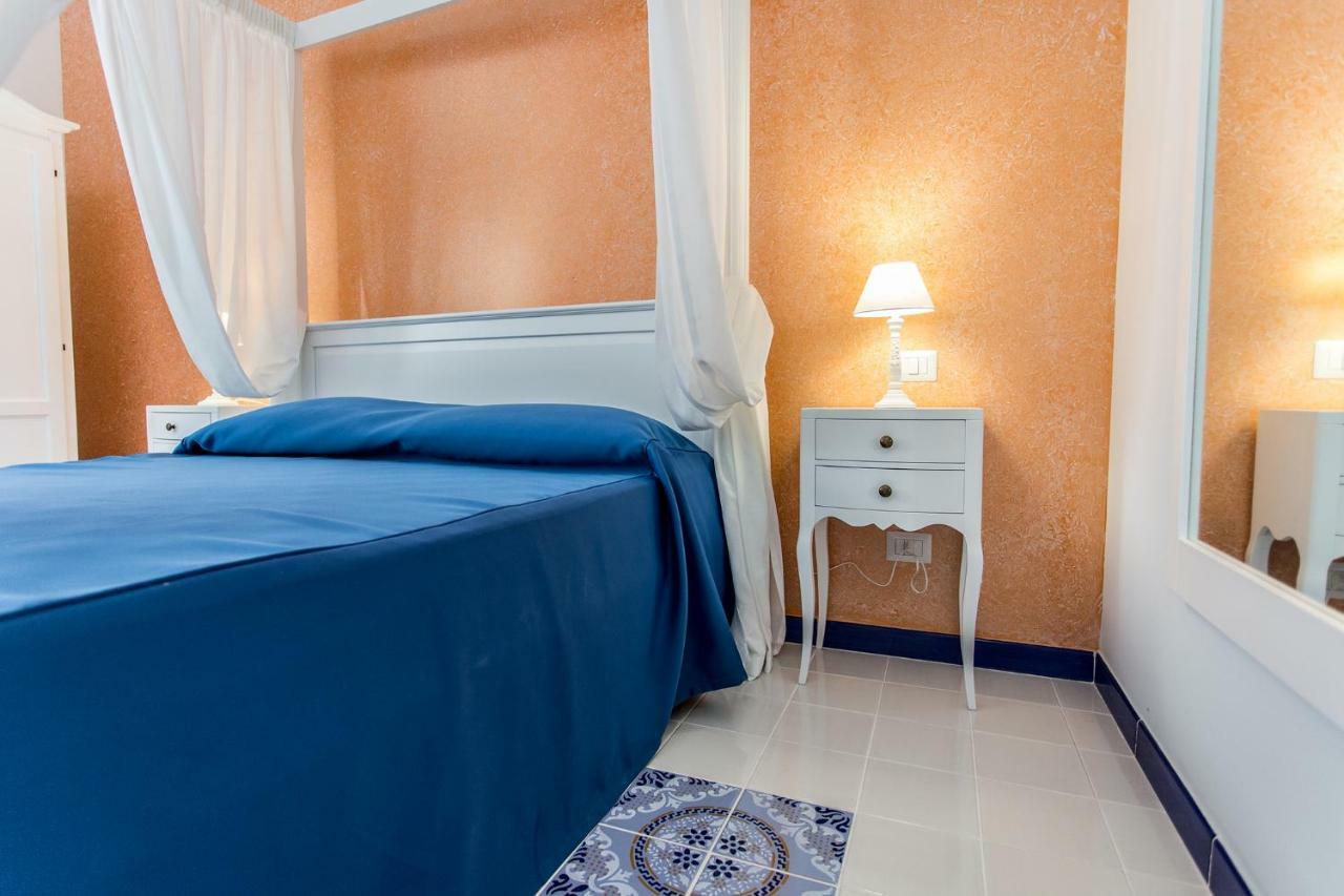 Odysseus Hotel 利帕里 外观 照片