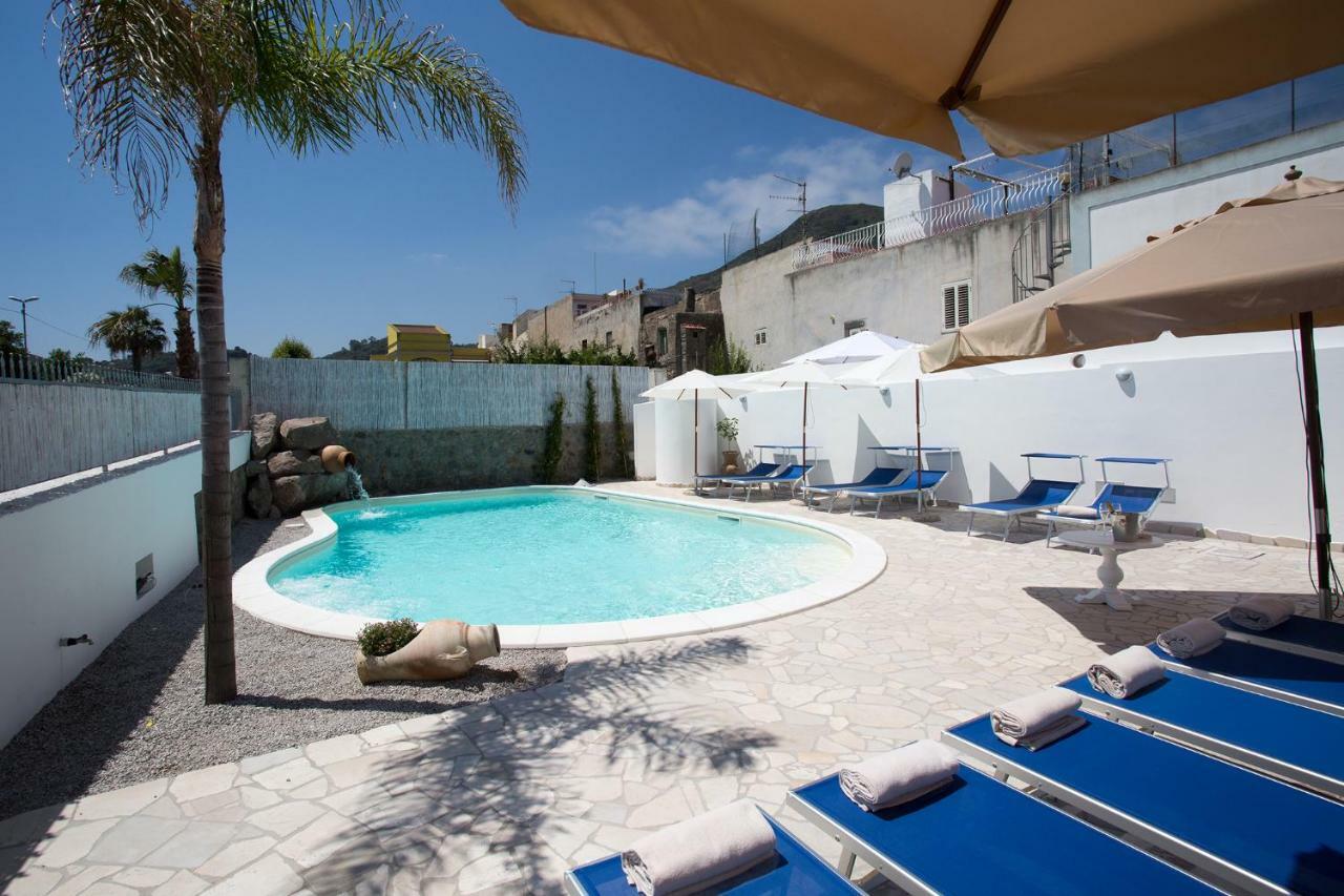 Odysseus Hotel 利帕里 外观 照片