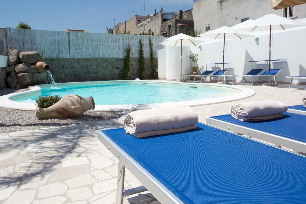 Odysseus Hotel 利帕里 外观 照片