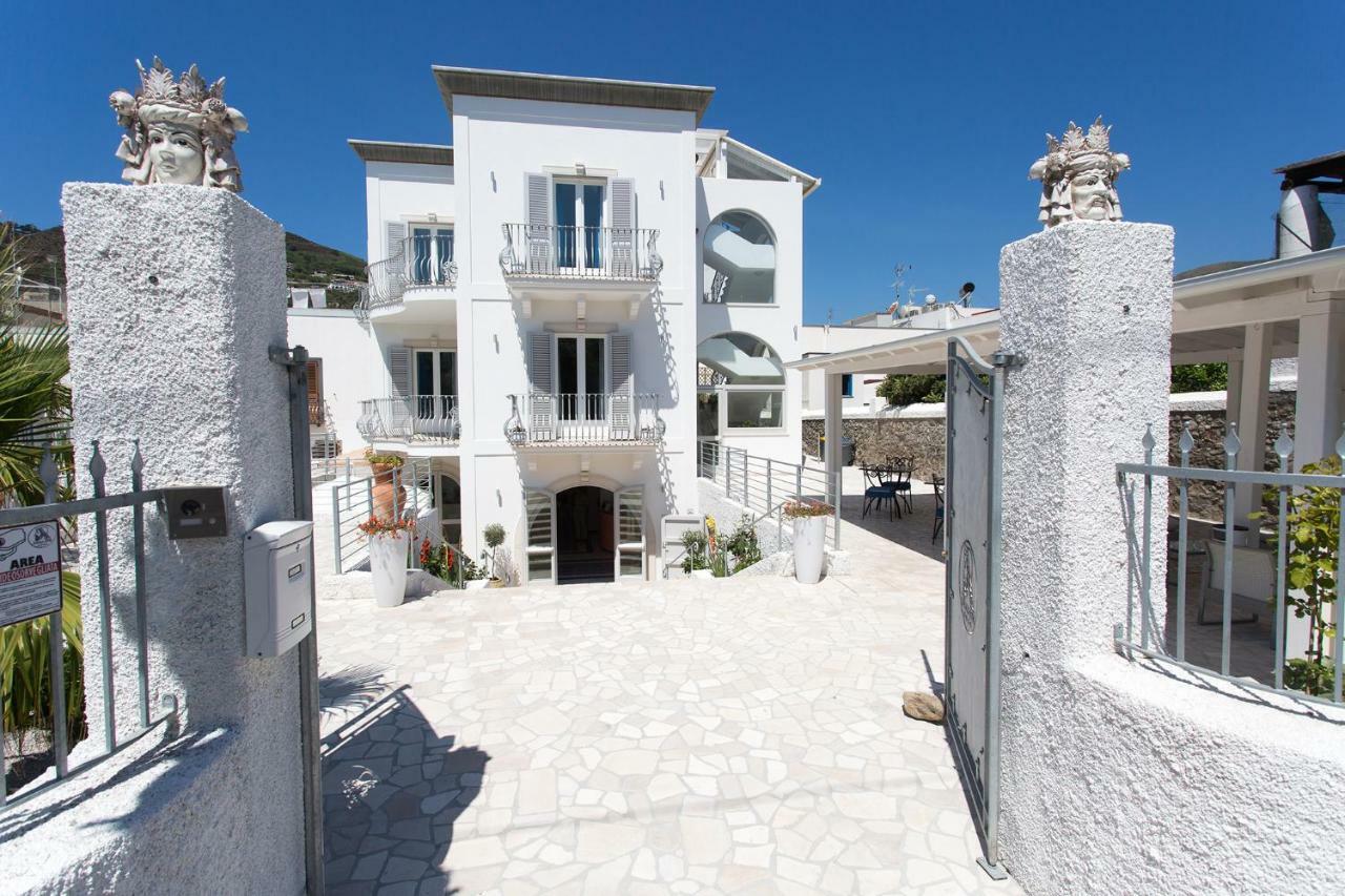 Odysseus Hotel 利帕里 外观 照片