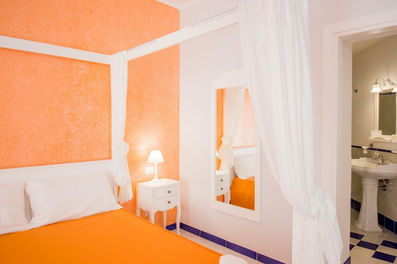 Odysseus Hotel 利帕里 外观 照片