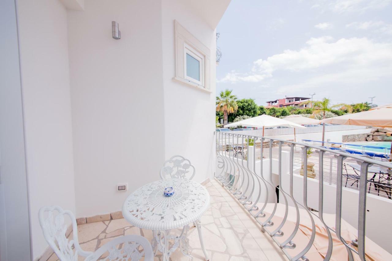 Odysseus Hotel 利帕里 外观 照片