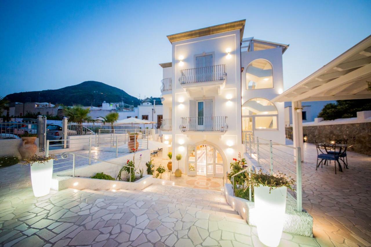 Odysseus Hotel 利帕里 外观 照片